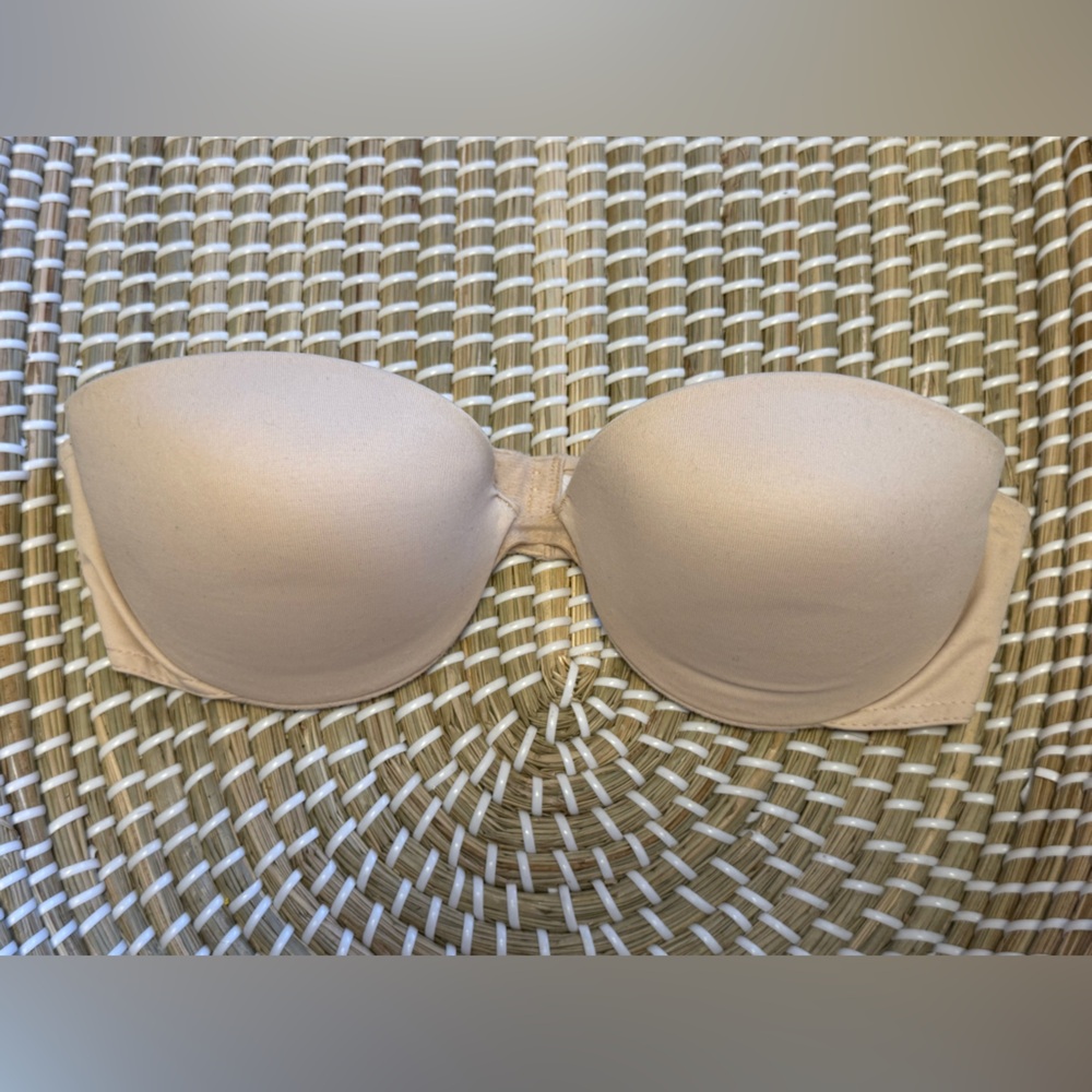 WonderBra Tan Bra Intimates & Sleepwear